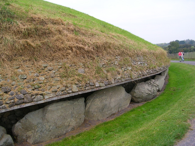 Day2 new grange burial mound