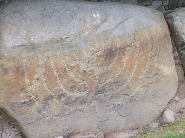 Day 2 Knowth Mounds art
