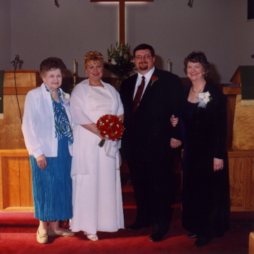28-w_Mom_Grandmother